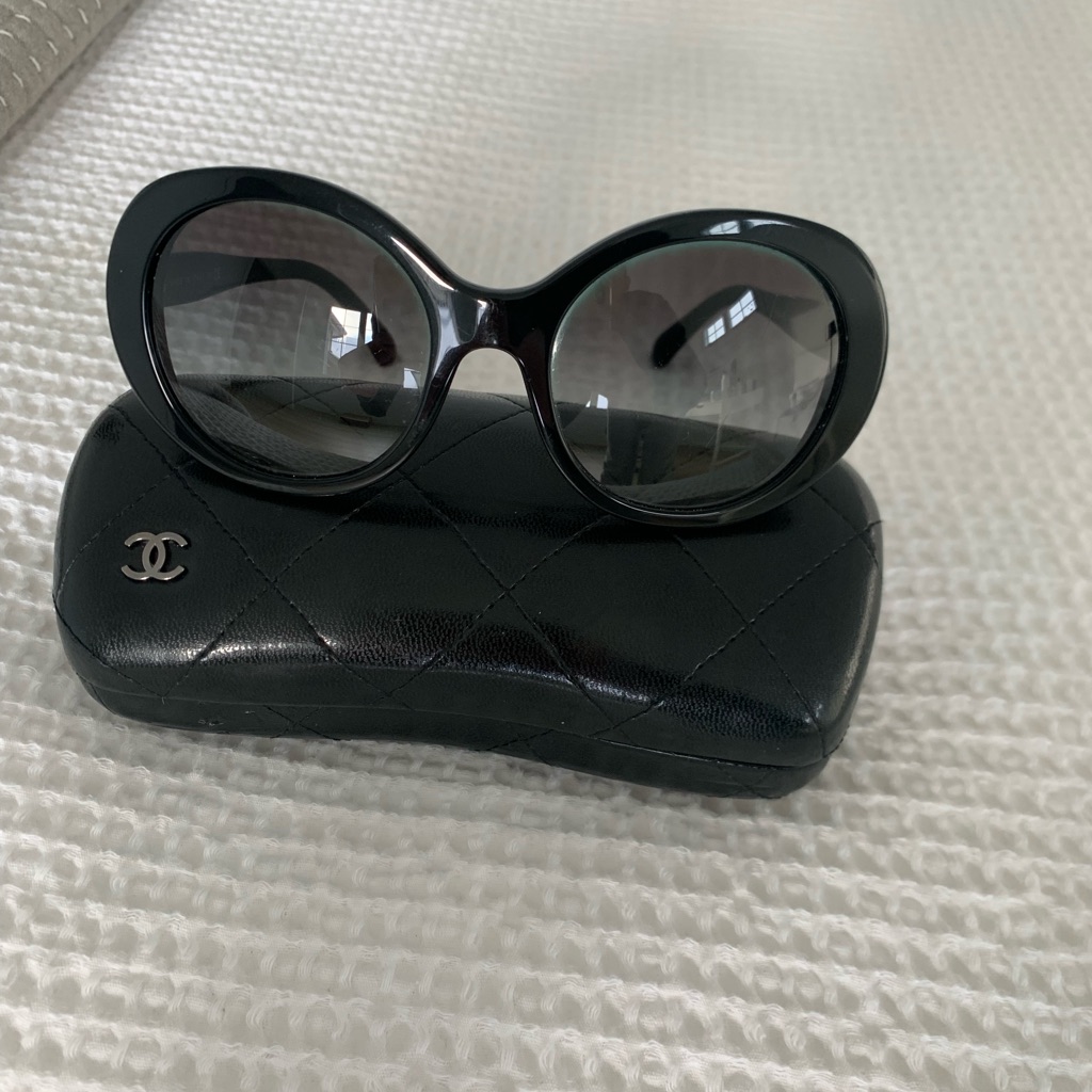 Chanel Oval Cc Sunglasses